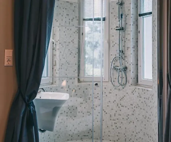 Villa17 Badacsonytomaj